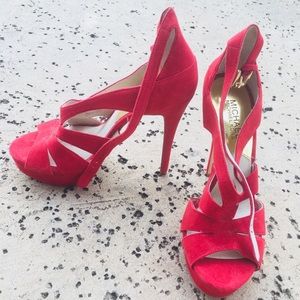 Michael Kors Red Strappy heels 👠